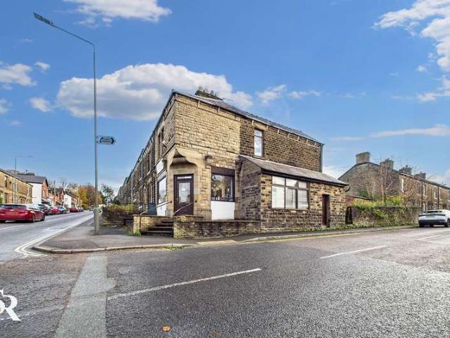 Property for sale in Charlesworth, East Midlands