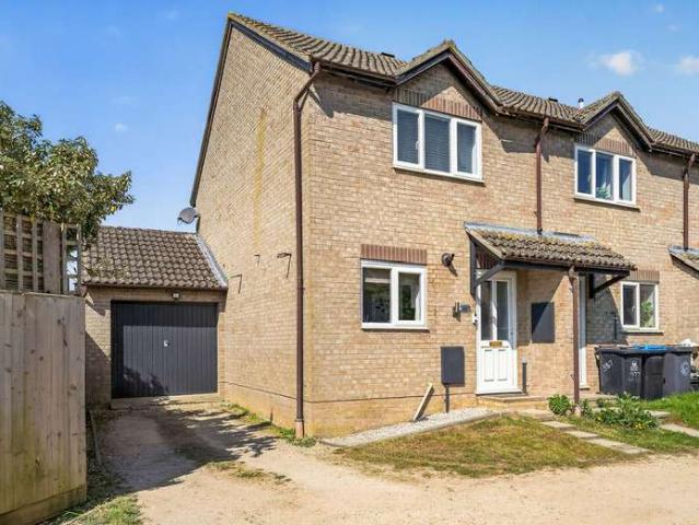Property for sale in Deer Park, Black Bourton