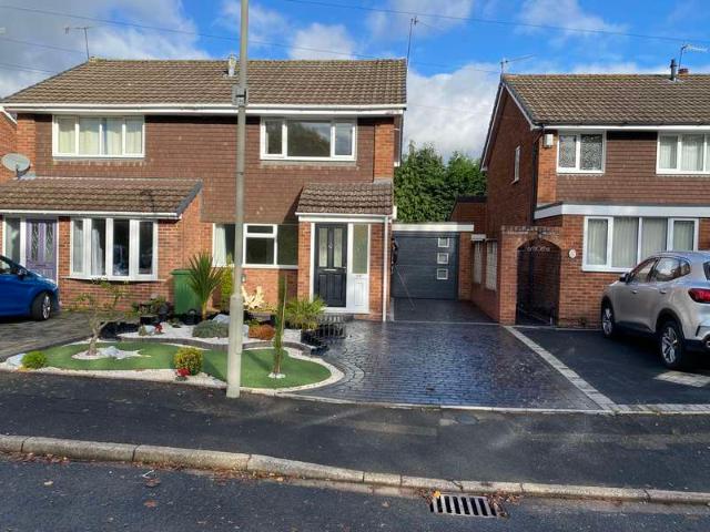 Property for rent in Wordsley, Dudley