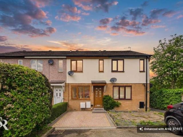 Property for sale in Charlesworth, East Midlands