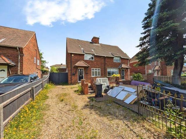 Property for sale in Waltham
