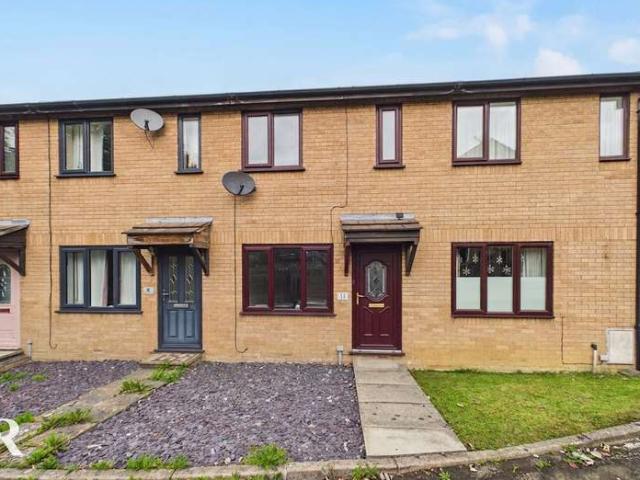 Property for sale in Charlesworth, East Midlands