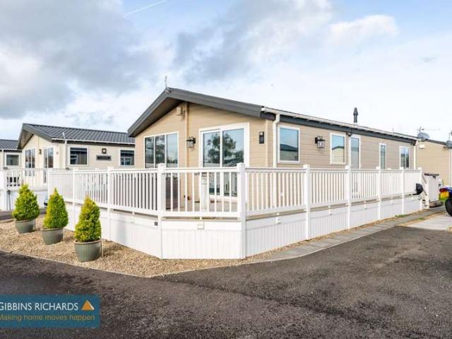 Property for sale in Bawdrip