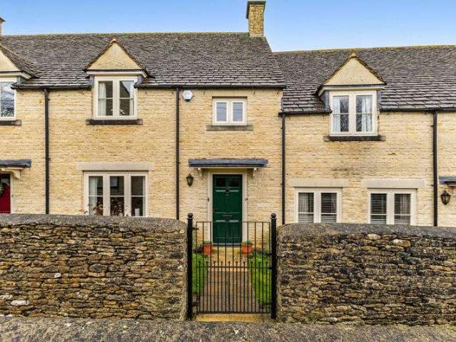 Property for sale in Fairford, Fossebridge