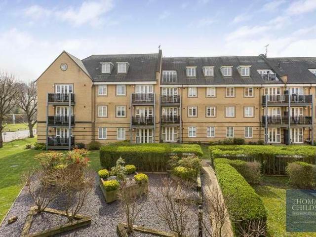 Property for sale in Hertford, Colliers End