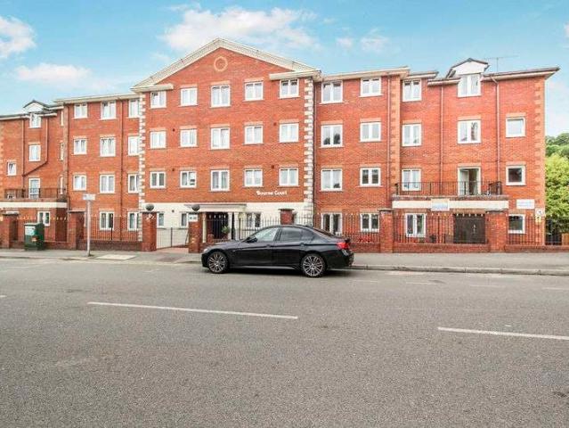 Property for sale in Hillview, Surrey