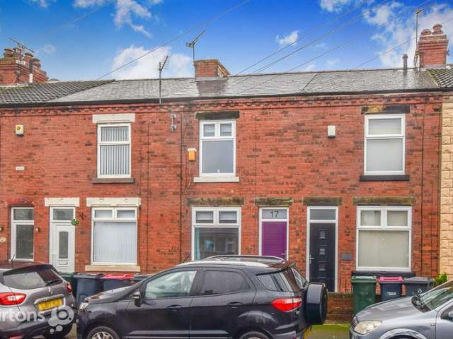 Property for sale in Laughton-en-le-Morthen, Dinnington