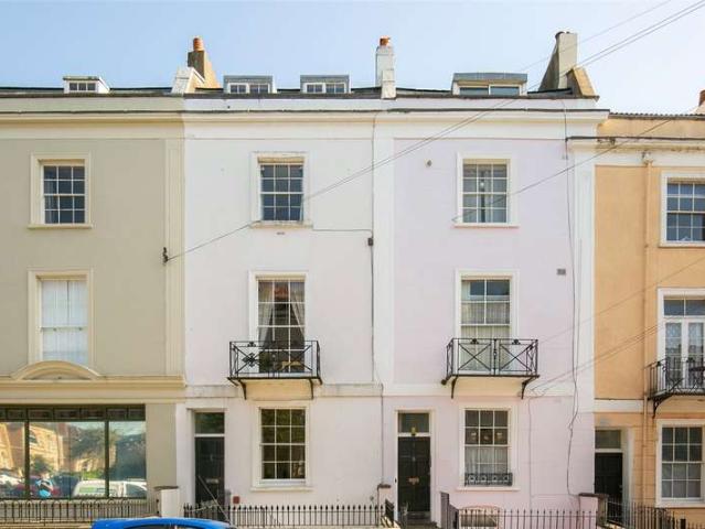 Property for sale in Tyndall's Park, Feckenham