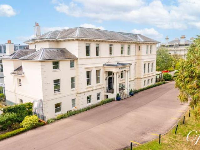 Property for sale in Warden Hill, Cheltenham