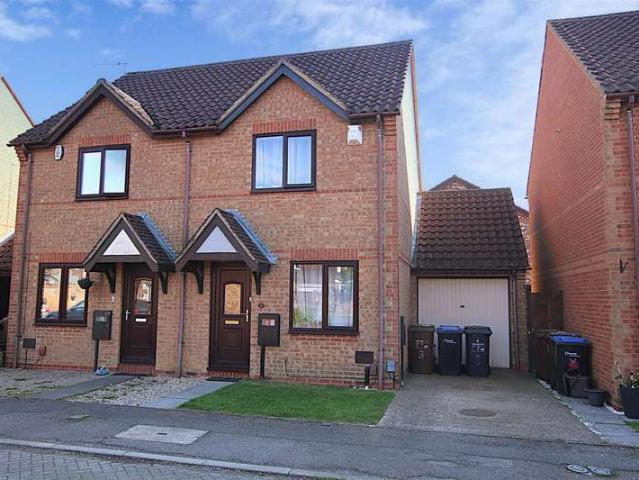 Property for sale in East Hunsbury, Northamptonshire