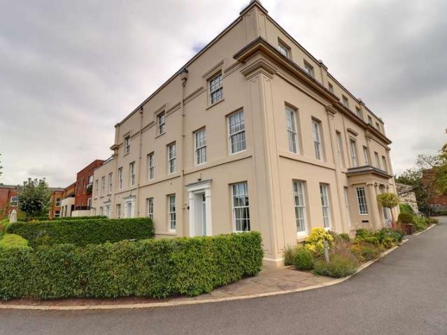 Apartment for sale in Beaconside, Baswich