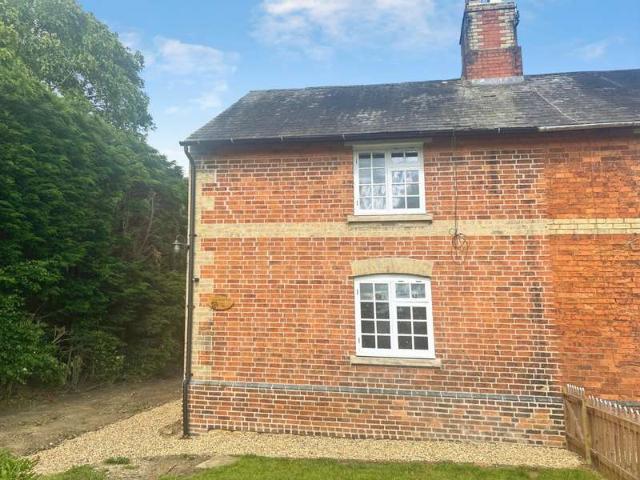 Property for rent in Barholm, Lincolnshire