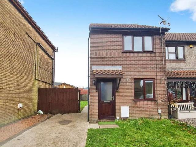 Property for rent in Sandfields East, Port Talbot