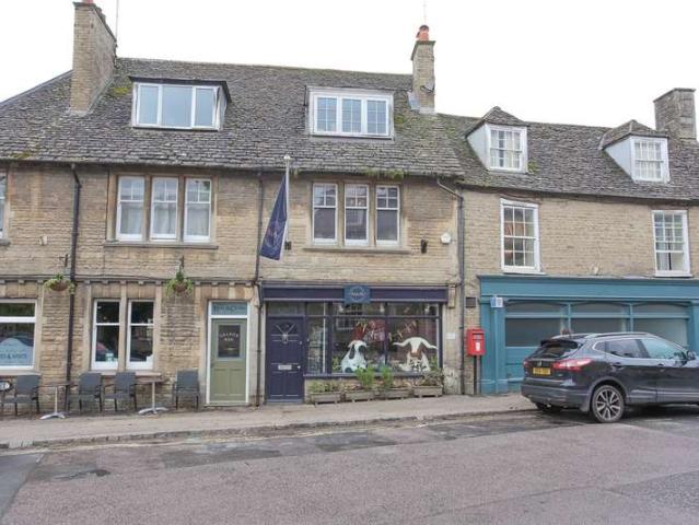 Property for sale in Charlbury, Black Bourton
