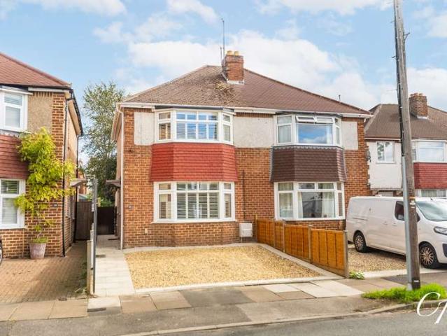 Property for sale in Lynworth, Cheltenham