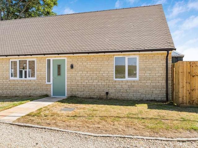 Property for sale in Hanborough, Black Bourton