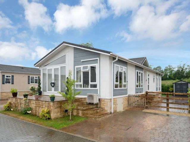 Property for sale in Yarwell