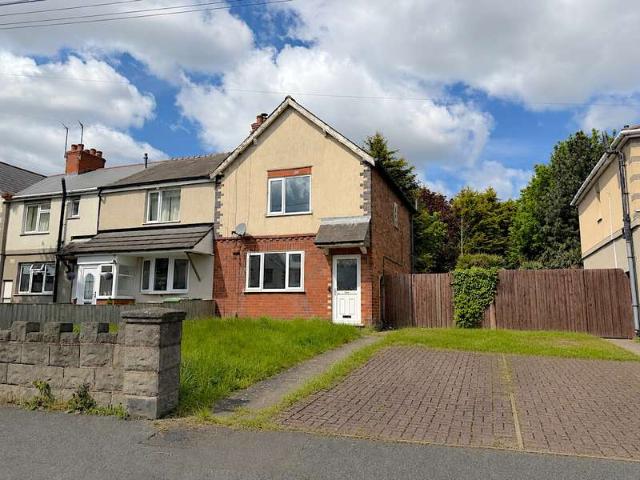 Property for sale in Wood End, Wednesfield