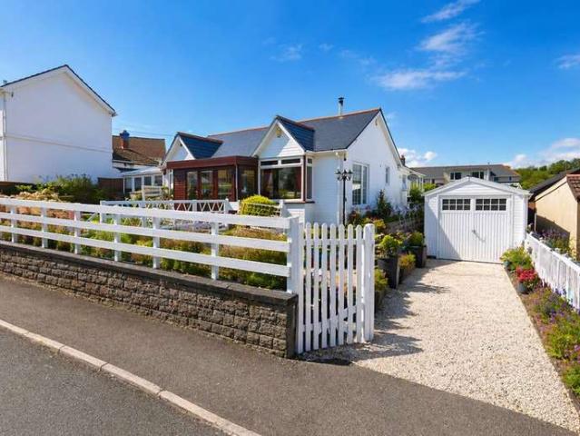 Property for sale in Hirwaun, Penderyn