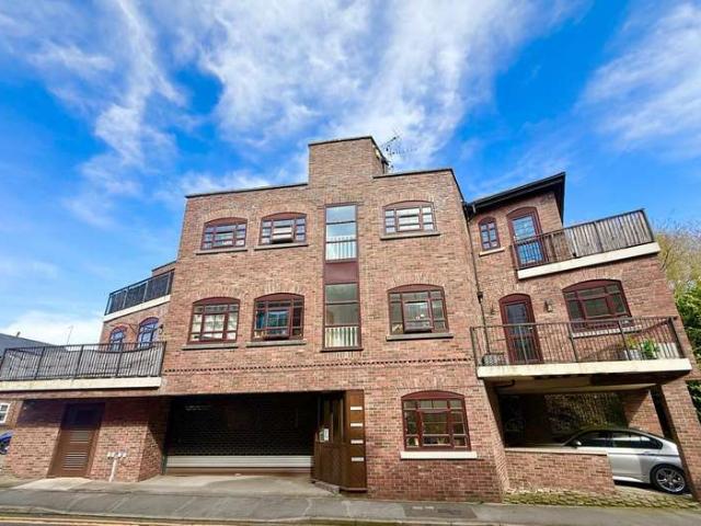 Property for sale in Hurdsfield, Macclesfield