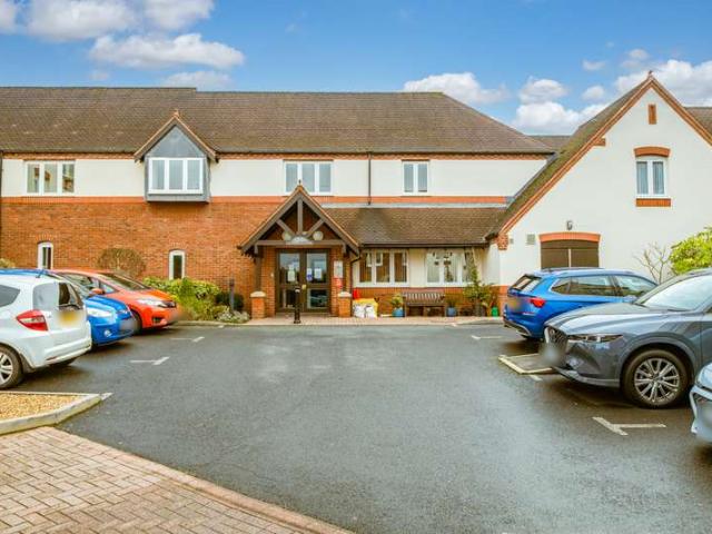 Property for sale in Bromsgrove, Worcestershire