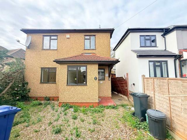 Property for sale in London Borough of Ealing, Greater London