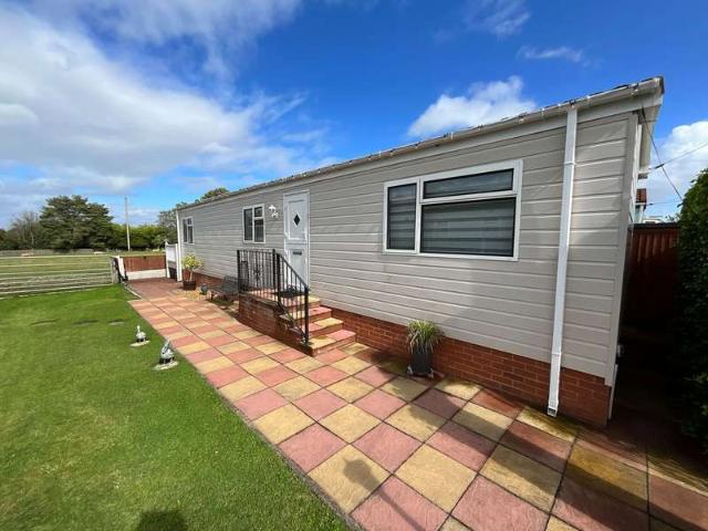 Property for sale in Bromsgrove, Worcestershire