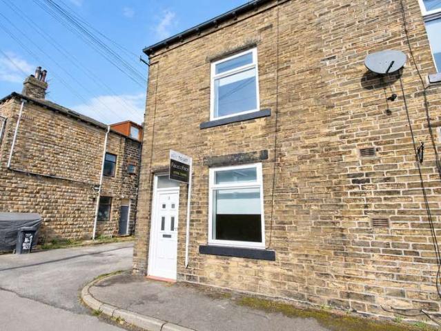 Property for rent in Bottoms, Calderdale