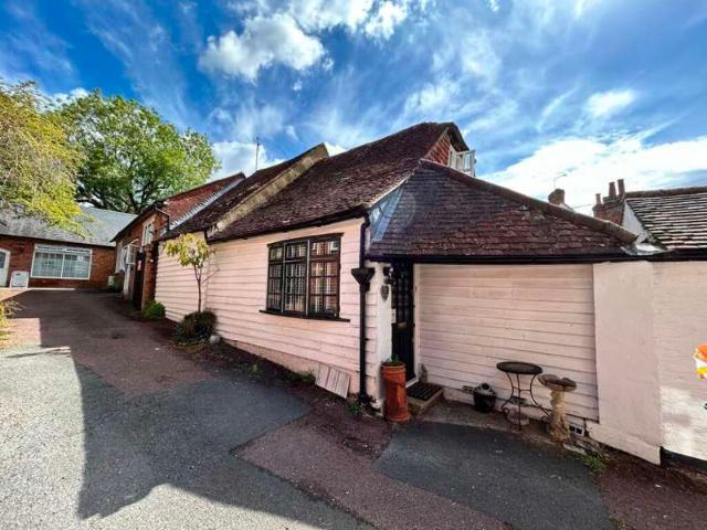 Property for sale in Cranbrook & Sissinghurst, Sandown Park