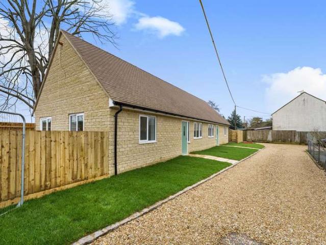 Property for sale in Hanborough, Black Bourton