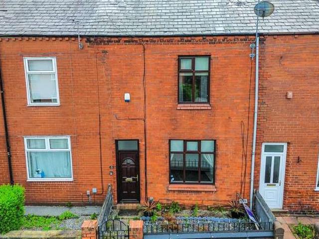 Property for sale in New Springs, Wigan