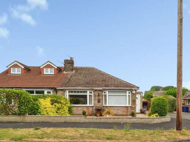 Property for sale in Laceby