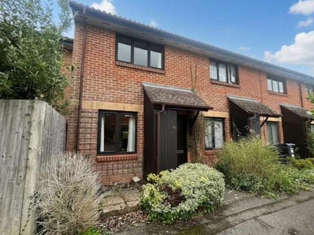 Property for sale in Twyford