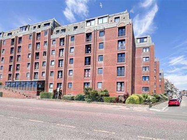 Property for sale in Central, Heathlands