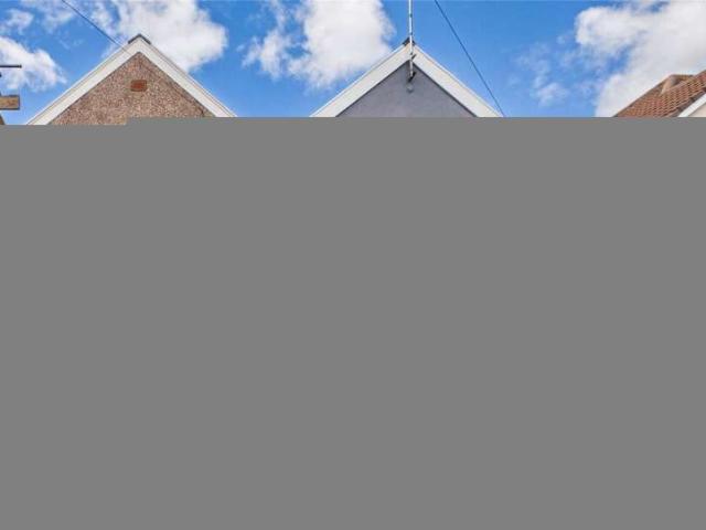 Property for sale in Kingswood, South Gloucestershire