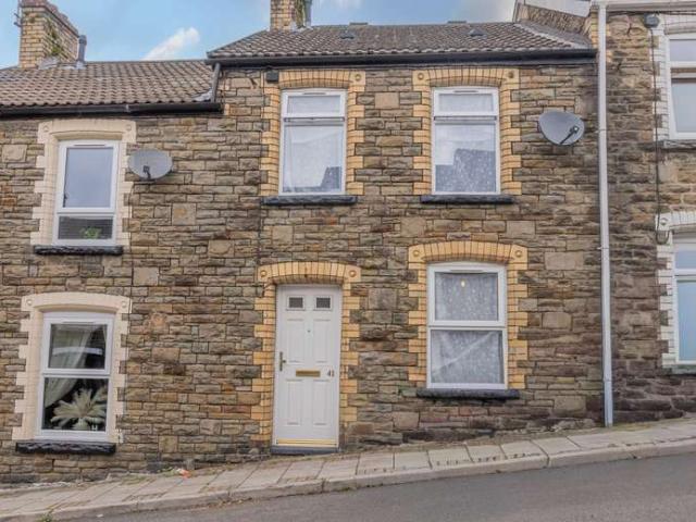 Property for sale in Pont-y-waun, Cwmcarn