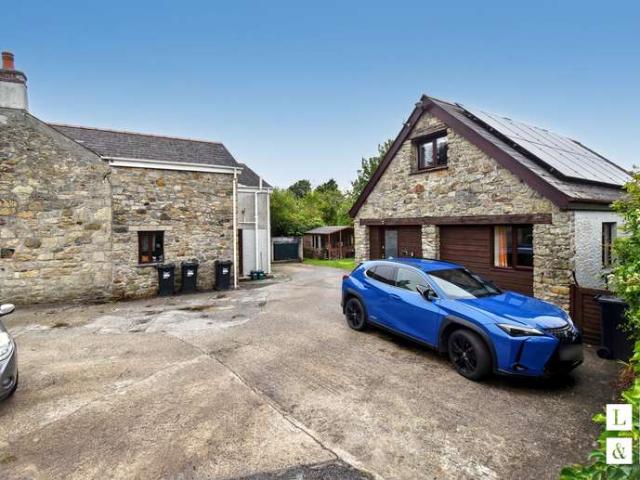 Property for sale in Scorrier, St. Day