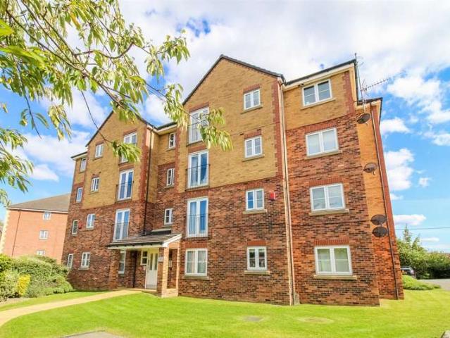 Property for sale in Ossett, West Yorkshire