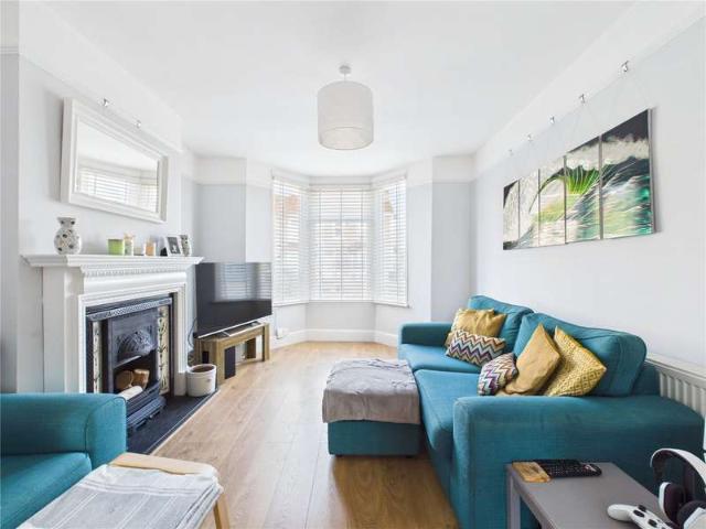 Property for sale in Kingswood