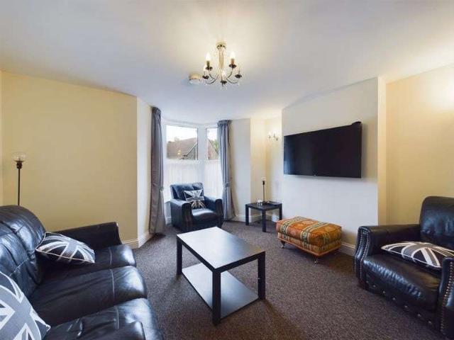 Property for rent in Kingswood, South Gloucestershire