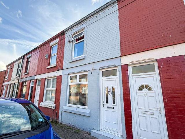 Property for sale in Calderstones