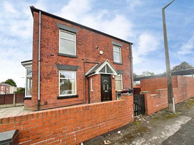 Property for sale in Farnworth, Bolton