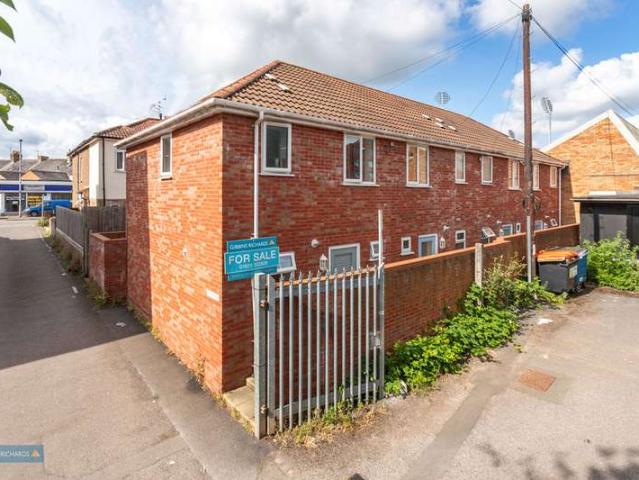 Property for sale in Firepool, Rumwell