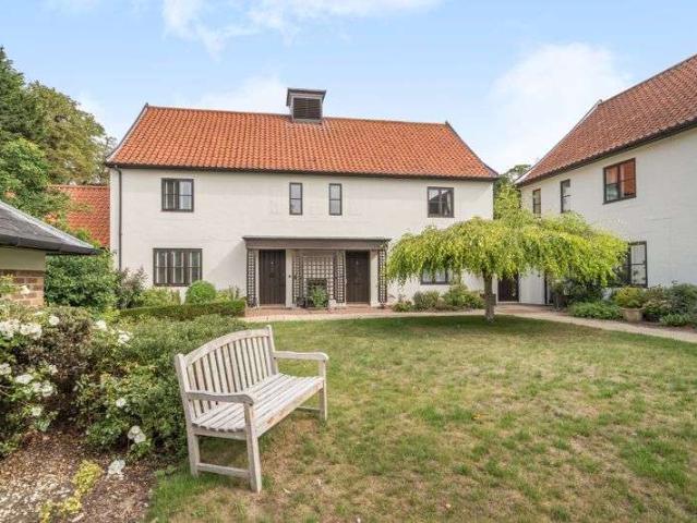 Property for sale in Chelmondiston, Suffolk