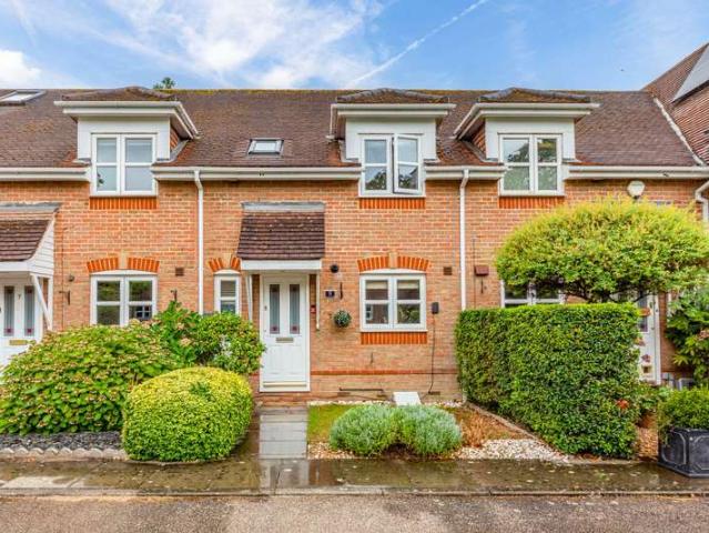 Property for sale in Woking, Surrey