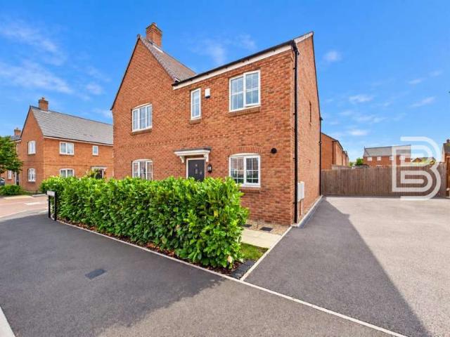 Property for sale in Houlton, Rugby