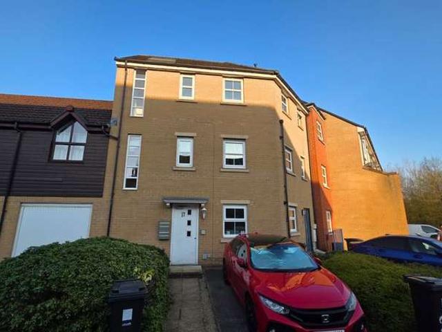 Property for sale in Siston, South Gloucestershire