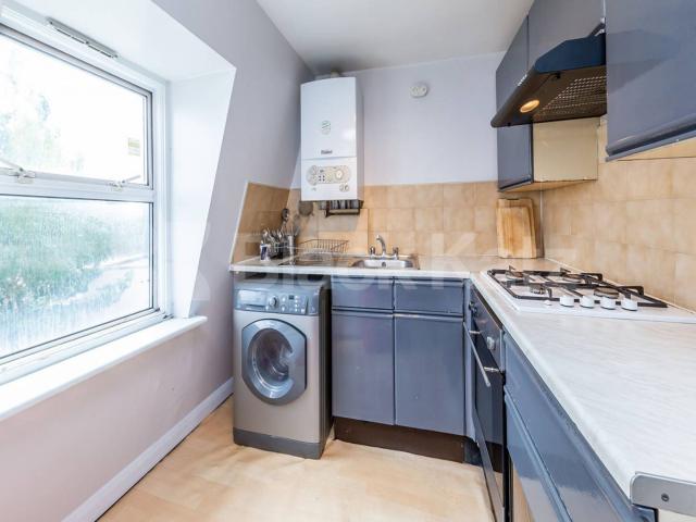 Apartment for rent in Shacklewell, Greater London