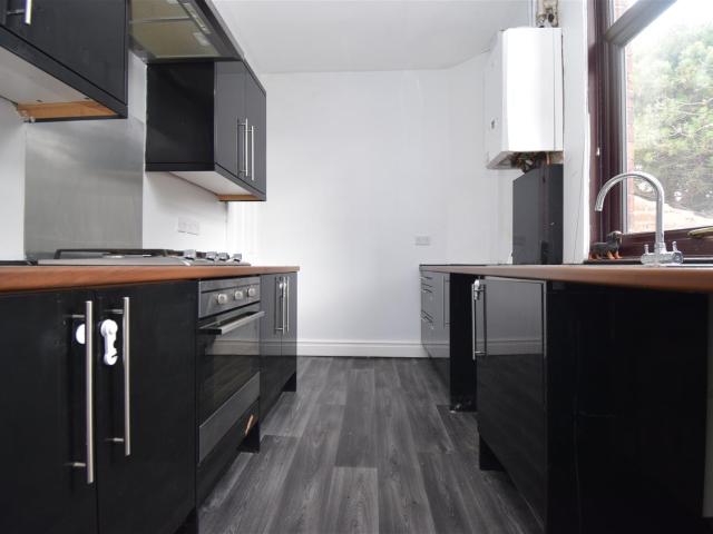 Apartment for rent in Heath, West Yorkshire