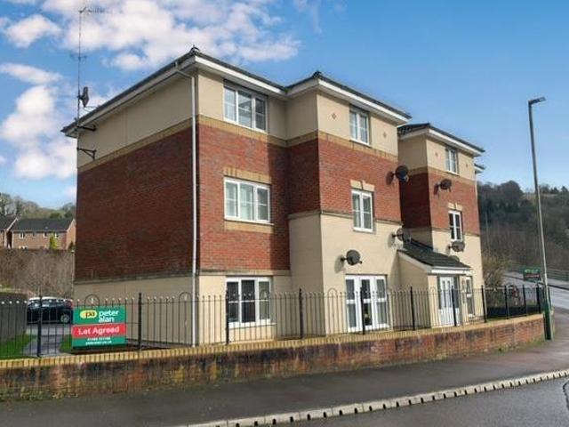 House for rent in Lyons, Greater London